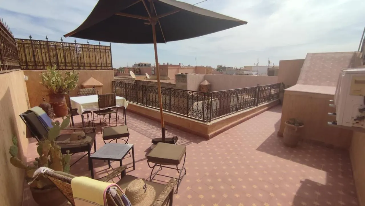 מרקש Riad Dar Naai Privatif 3 Chambres 6 Pers Place Jemma El Fna 0*,