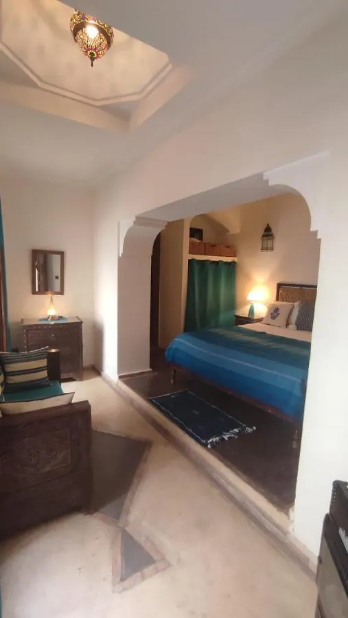 Riad Dar Naai Privatif 3 Chambres 6 Pers Place Jemma El Fna Marrakesh